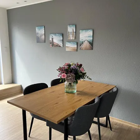 Rhododendronblüte Apartment *